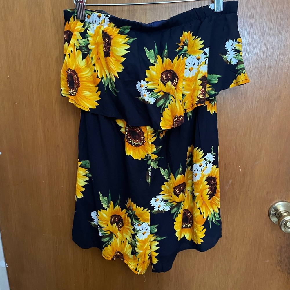 Sunflower Romper SZ:Medium